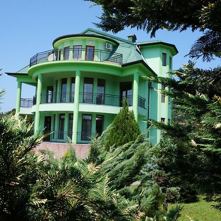 Villa Qero Batoumi Extérieur photo