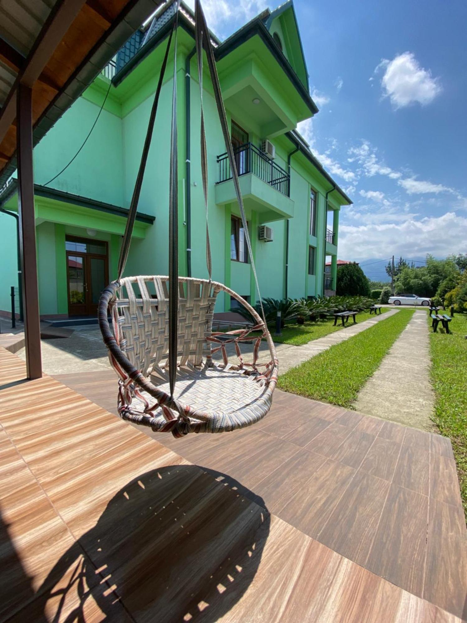 Villa Qero Batoumi Extérieur photo