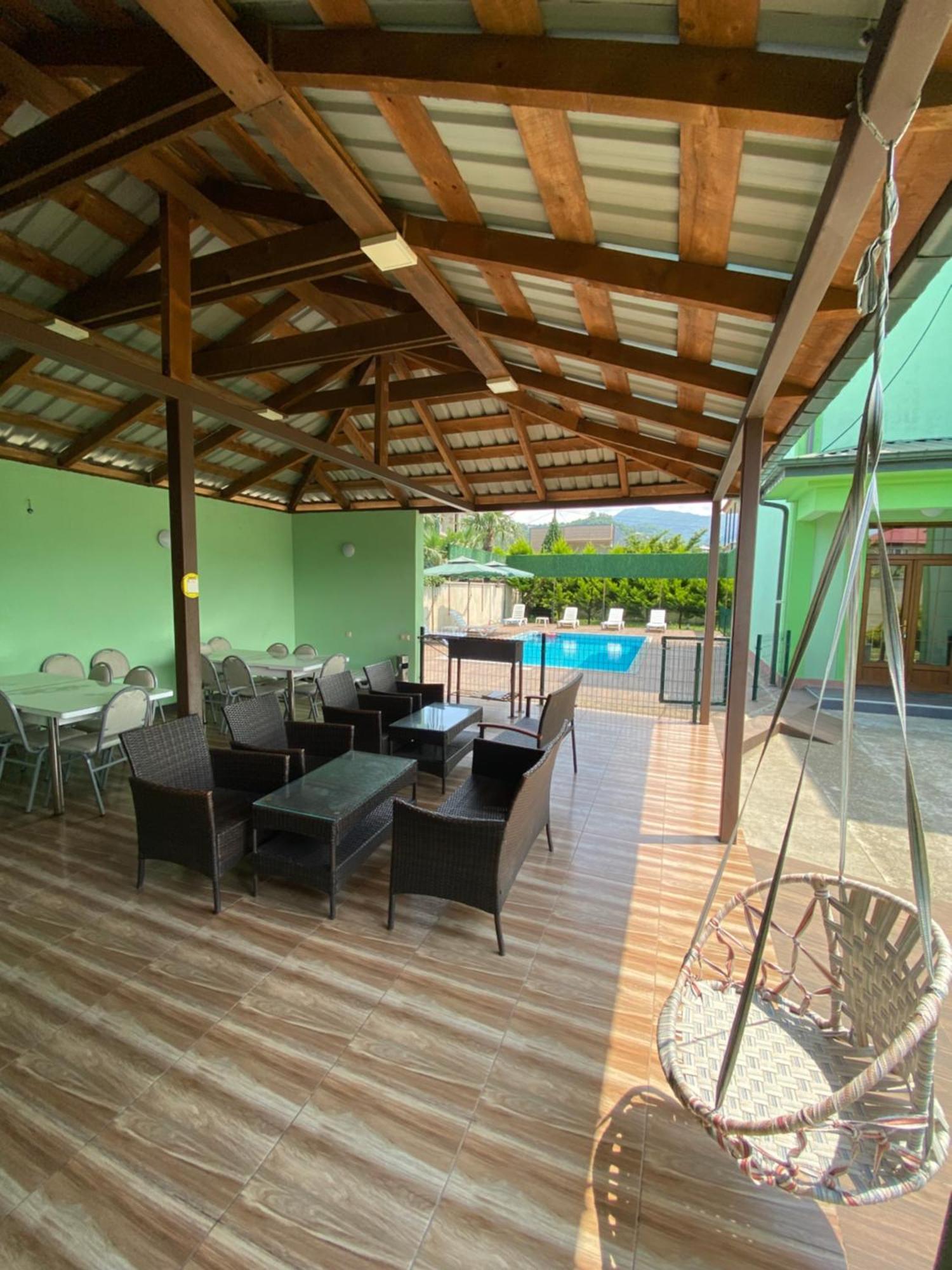 Villa Qero Batoumi Extérieur photo